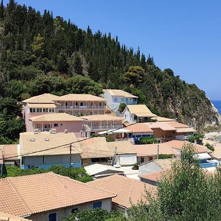 Villa Spiros Áyios Nikítas Buitenkant foto